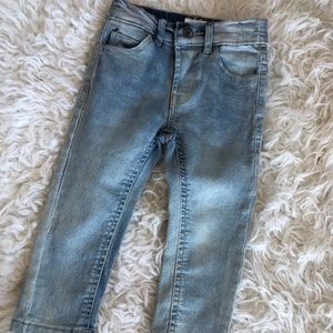 Hudson Bay Jeans